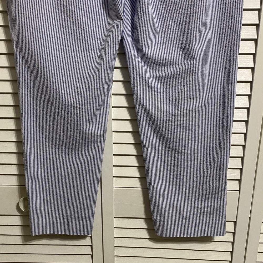 Talbots Seersucker Perfect Crop
Pants. - Picture 7 of 10